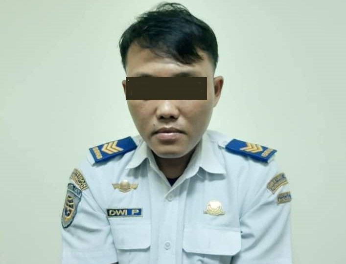 podiumnews.com-Ini Sosok Rano, Petugas Bandara Pembawa 3,9 Kilogram Sabu